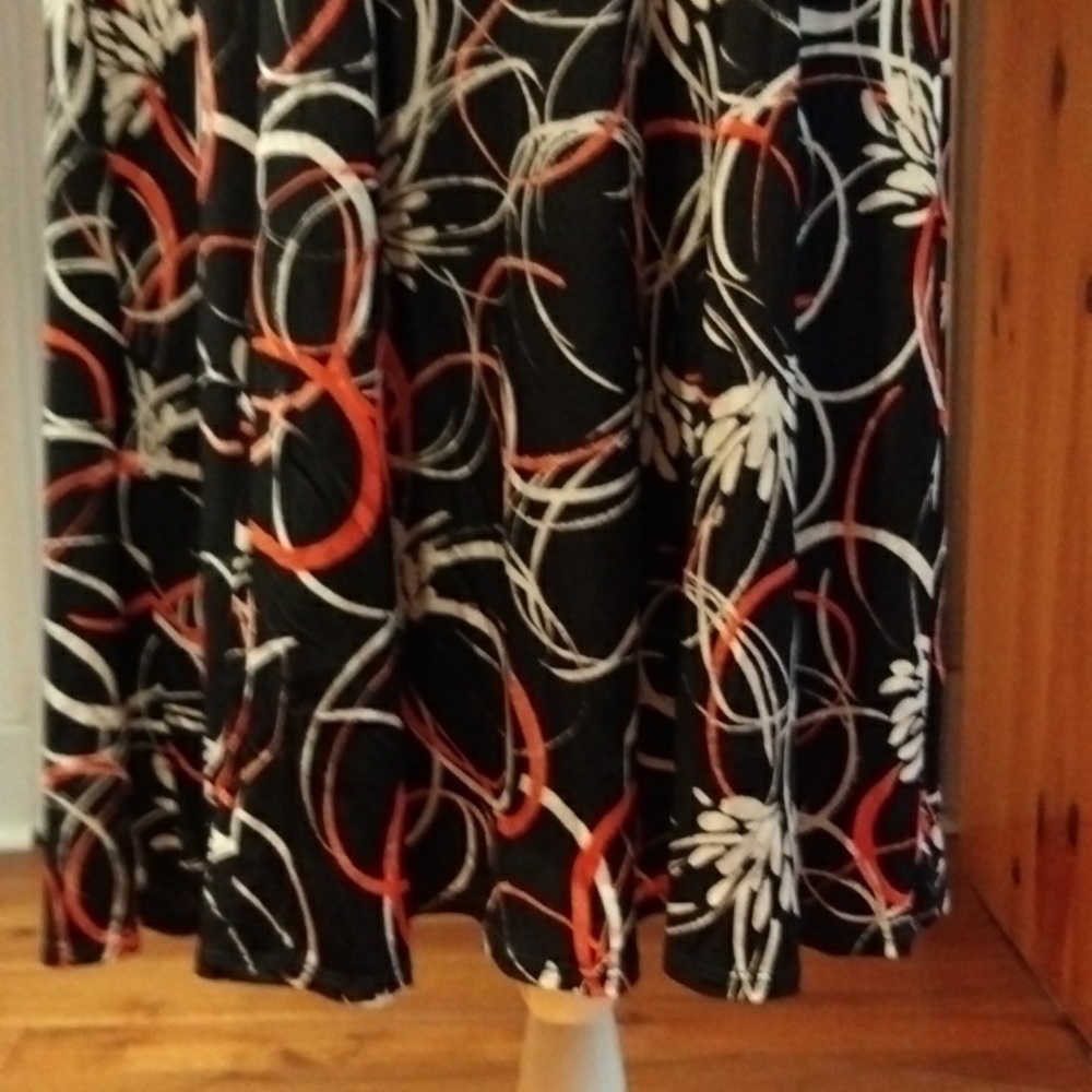 Danny & Nicole Pullover Sleeveless Shift Dress - Picture 3 of 9